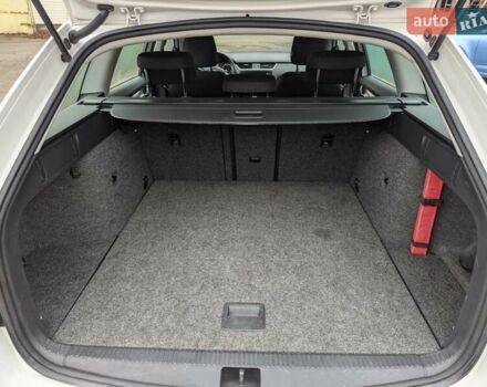 Белый Шкода Октавия, объемом двигателя 1.4 л и пробегом 206 тыс. км за 12100 $, фото 12 на Automoto.ua