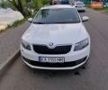 Белый Шкода Октавия, объемом двигателя 1.97 л и пробегом 200 тыс. км за 12800 $, фото 1 на Automoto.ua