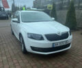 Белый Шкода Октавия, объемом двигателя 2.01 л и пробегом 300 тыс. км за 16500 $, фото 1 на Automoto.ua