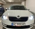 Белый Шкода Октавия, объемом двигателя 1.6 л и пробегом 223 тыс. км за 12873 $, фото 1 на Automoto.ua