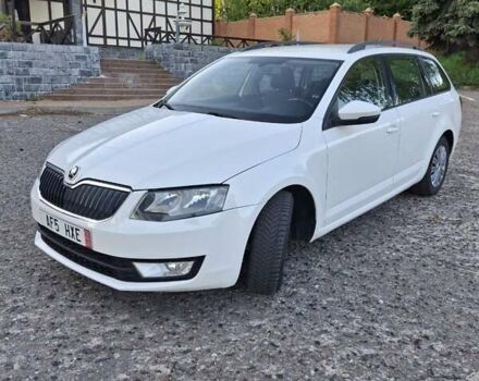 Белый Шкода Октавия, объемом двигателя 1.6 л и пробегом 330 тыс. км за 8750 $, фото 9 на Automoto.ua