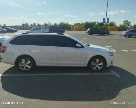 Белый Шкода Октавия, объемом двигателя 2 л и пробегом 348 тыс. км за 13700 $, фото 13 на Automoto.ua