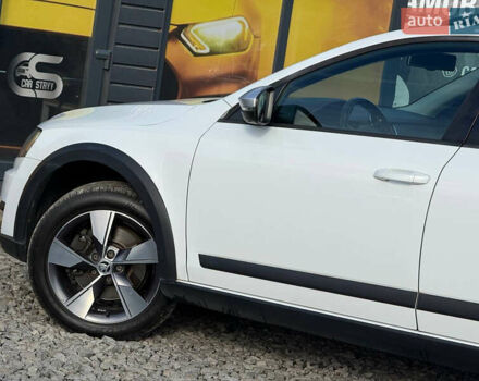 Білий Шкода Октавія, об'ємом двигуна 2 л та пробігом 234 тис. км за 14999 $, фото 24 на Automoto.ua