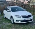 Белый Шкода Октавия, объемом двигателя 2 л и пробегом 189 тыс. км за 12750 $, фото 2 на Automoto.ua