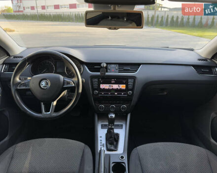 Білий Шкода Октавія, об'ємом двигуна 1.97 л та пробігом 225 тис. км за 12600 $, фото 33 на Automoto.ua