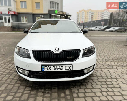 Белый Шкода Октавия, объемом двигателя 1.6 л и пробегом 253 тыс. км за 10500 $, фото 1 на Automoto.ua