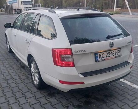 Шкода Октавия 2015 в Маневичах на Automoto.ua Белый Шкода Октавия, объемом двигателя 1.6 л и пробегом 303 тыс. км за 11400 $, фото 4 на Automoto.ua