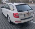 Шкода Октавия 2015 в Маневичах на Automoto.ua Белый Шкода Октавия, объемом двигателя 1.6 л и пробегом 303 тыс. км за 11400 $, фото 4 на Automoto.ua
