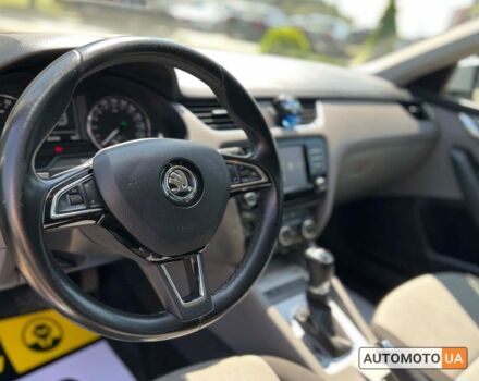 Шкода Октавия 2015 в Львове на Automoto.ua Белый Шкода Октавия, объемом двигателя 1.6 л и пробегом 224 тыс. км за 12150 $, фото 16 на Automoto.ua