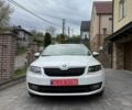 Білий Шкода Октавія, об'ємом двигуна 2 л та пробігом 240 тис. км за 12900 $, фото 1 на Automoto.ua