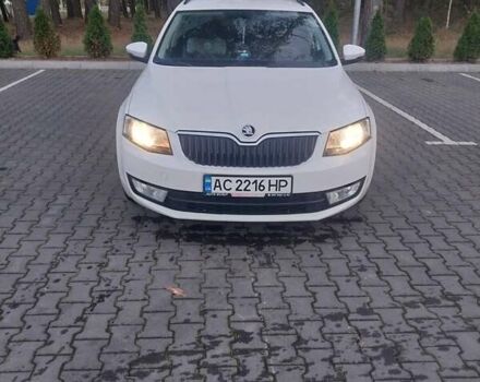 Белый Шкода Октавия, объемом двигателя 1.6 л и пробегом 303 тыс. км за 11400 $, фото 7 на Automoto.ua