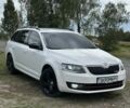 Белый Шкода Октавия, объемом двигателя 2 л и пробегом 299 тыс. км за 10705 $, фото 1 на Automoto.ua