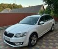 Белый Шкода Октавия, объемом двигателя 1.6 л и пробегом 280 тыс. км за 11500 $, фото 1 на Automoto.ua
