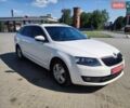 Белый Шкода Октавия, объемом двигателя 2 л и пробегом 273 тыс. км за 11999 $, фото 1 на Automoto.ua