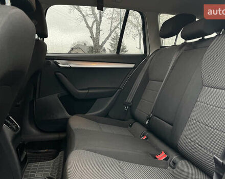 Белый Шкода Октавия, объемом двигателя 1.6 л и пробегом 260 тыс. км за 10999 $, фото 19 на Automoto.ua