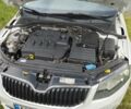 Белый Шкода Октавия, объемом двигателя 2 л и пробегом 348 тыс. км за 13700 $, фото 5 на Automoto.ua