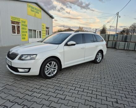 Шкода Октавия 2015 в Калуше на Automoto.ua Белый Шкода Октавия, объемом двигателя 0 л и пробегом 300 тыс. км за 11250 $, фото 22 на Automoto.ua