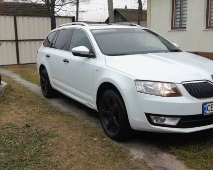 Білий Шкода Октавія, об'ємом двигуна 1.6 л та пробігом 318 тис. км за 9200 $, фото 1 на Automoto.ua