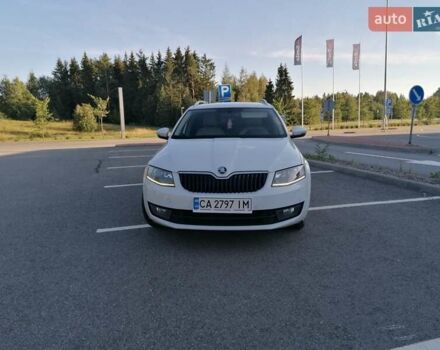 Белый Шкода Октавия, объемом двигателя 1.6 л и пробегом 270 тыс. км за 13200 $, фото 2 на Automoto.ua