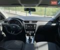 Білий Шкода Октавія, об'ємом двигуна 1.6 л та пробігом 248 тис. км за 10800 $, фото 17 на Automoto.ua