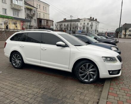 Белый Шкода Октавия, объемом двигателя 2 л и пробегом 284 тыс. км за 14900 $, фото 1 на Automoto.ua
