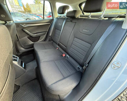 Білий Шкода Октавія, об'ємом двигуна 2 л та пробігом 234 тис. км за 14999 $, фото 54 на Automoto.ua