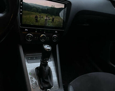 Білий Шкода Октавія, об'ємом двигуна 1.97 л та пробігом 278 тис. км за 13400 $, фото 9 на Automoto.ua