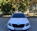 Білий Шкода Октавія, об'ємом двигуна 1.6 л та пробігом 189 тис. км за 10400 $, фото 1 на Automoto.ua