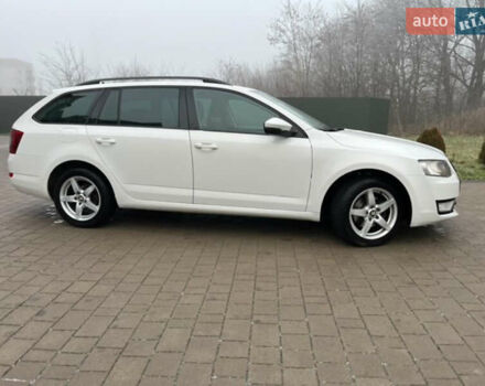 Белый Шкода Октавия, объемом двигателя 1.97 л и пробегом 320 тыс. км за 11800 $, фото 3 на Automoto.ua