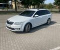 Белый Шкода Октавия, объемом двигателя 1.6 л и пробегом 247 тыс. км за 10800 $, фото 9 на Automoto.ua