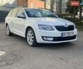 Білий Шкода Октавія, об'ємом двигуна 1.6 л та пробігом 243 тис. км за 10250 $, фото 1 на Automoto.ua