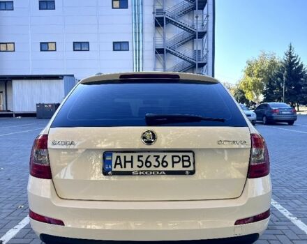 Білий Шкода Октавія, об'ємом двигуна 1.6 л та пробігом 189 тис. км за 10400 $, фото 5 на Automoto.ua