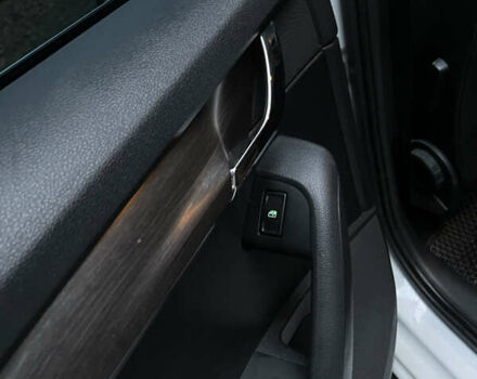 Білий Шкода Октавія, об'ємом двигуна 1.97 л та пробігом 278 тис. км за 13400 $, фото 18 на Automoto.ua