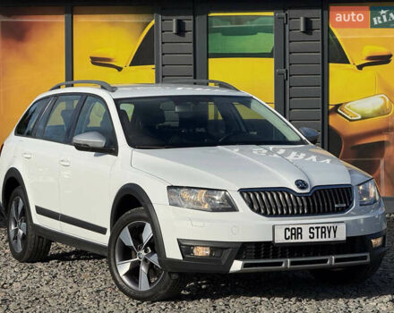 Білий Шкода Октавія, об'ємом двигуна 2 л та пробігом 234 тис. км за 14999 $, фото 14 на Automoto.ua