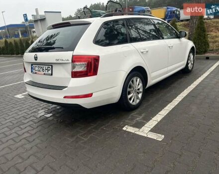 Білий Шкода Октавія, об'ємом двигуна 1.6 л та пробігом 305 тис. км за 11400 $, фото 9 на Automoto.ua