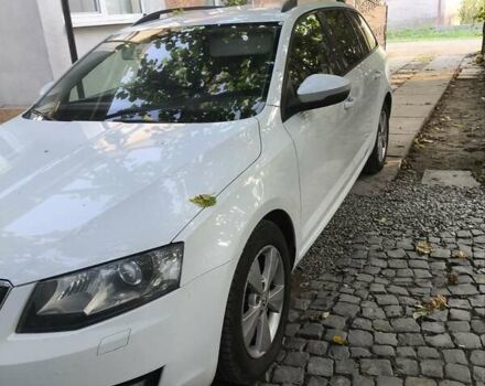 Белый Шкода Октавия, объемом двигателя 1.6 л и пробегом 365 тыс. км за 12200 $, фото 1 на Automoto.ua