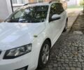 Белый Шкода Октавия, объемом двигателя 1.6 л и пробегом 365 тыс. км за 12200 $, фото 1 на Automoto.ua