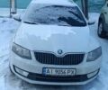 Белый Шкода Октавия, объемом двигателя 2 л и пробегом 250 тыс. км за 14000 $, фото 1 на Automoto.ua