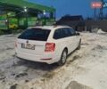 Белый Шкода Октавия, объемом двигателя 1.6 л и пробегом 277 тыс. км за 10999 $, фото 4 на Automoto.ua