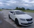 Белый Шкода Октавия, объемом двигателя 2 л и пробегом 280 тыс. км за 12100 $, фото 5 на Automoto.ua