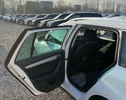 Белый Шкода Октавия, объемом двигателя 1.6 л и пробегом 307 тыс. км за 9900 $, фото 15 на Automoto.ua