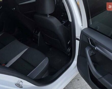 Білий Шкода Октавія, об'ємом двигуна 2 л та пробігом 230 тис. км за 12300 $, фото 17 на Automoto.ua