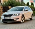 Белый Шкода Октавия, объемом двигателя 2 л и пробегом 253 тыс. км за 12500 $, фото 1 на Automoto.ua
