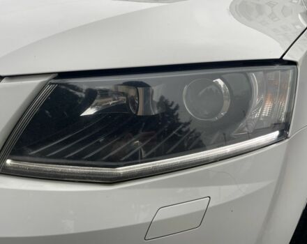 Белый Шкода Октавия, объемом двигателя 2 л и пробегом 284 тыс. км за 14900 $, фото 7 на Automoto.ua