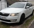 Білий Шкода Октавія, об'ємом двигуна 1.6 л та пробігом 318 тис. км за 9200 $, фото 2 на Automoto.ua