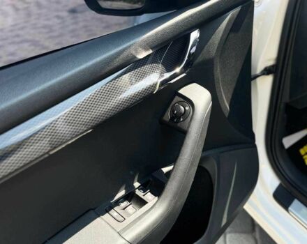 Білий Шкода Октавія, об'ємом двигуна 2 л та пробігом 313 тис. км за 13700 $, фото 9 на Automoto.ua