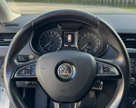 Білий Шкода Октавія, об'ємом двигуна 1.97 л та пробігом 225 тис. км за 12600 $, фото 32 на Automoto.ua