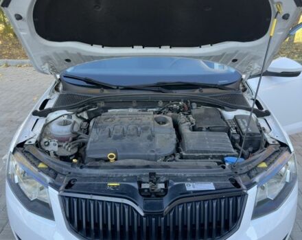 Білий Шкода Октавія, об'ємом двигуна 1.6 л та пробігом 189 тис. км за 10400 $, фото 23 на Automoto.ua