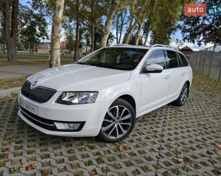 Білий Шкода Октавія, об'ємом двигуна 1.6 л та пробігом 267 тис. км за 12500 $, фото 3 на Automoto.ua