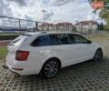 Білий Шкода Октавія, об'ємом двигуна 1.6 л та пробігом 267 тис. км за 12500 $, фото 5 на Automoto.ua